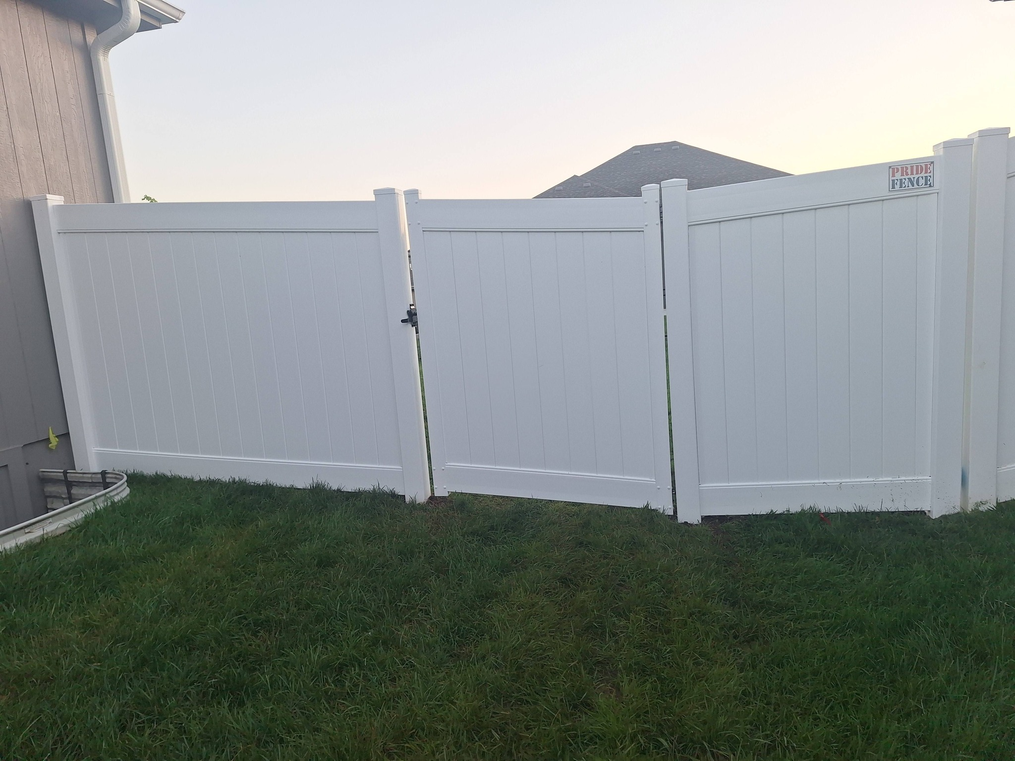 Ply Gem vinyl privacy fence installed Kansas City